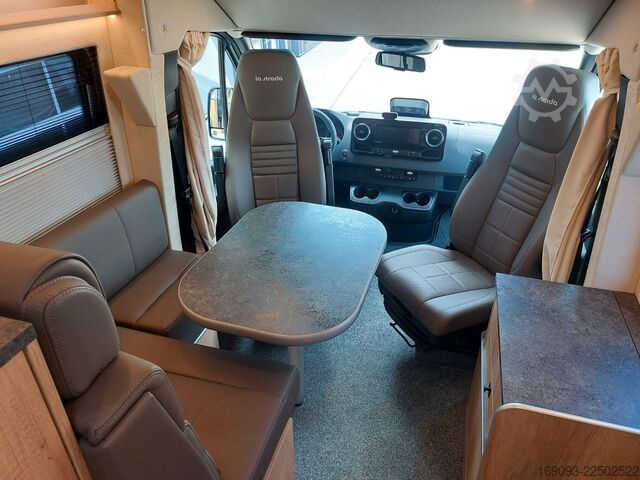 Teilintegriertes Wohnmobil LA STRADA Nova M*Vollluftfederung*Truma D6E*Lithium*