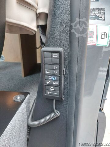 Teilintegriertes Wohnmobil LA STRADA Nova M*Vollluftfederung*Truma D6E*Lithium*