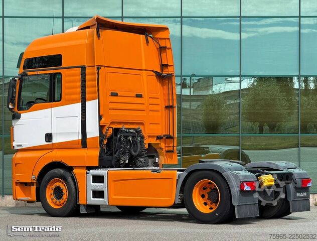 Standardni vlačilec MAN TGX 18.420 FULL SPOILER 2x TANKS SMART TACHO2 PA