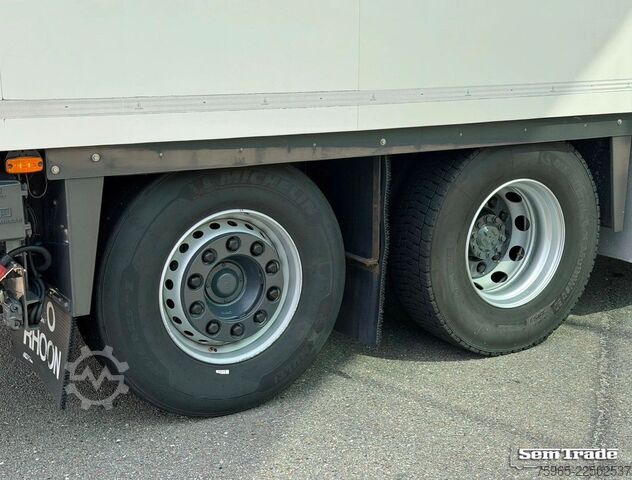 Hladilni tovornjak DAF XG 480 EURO 6E FAR 50 CC COMBI CARRIER TRS KOELI