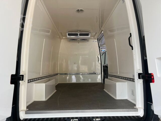 Furgon sa rashladnim sandukom VW Crafter Kühlkastenwagen - 0C. *Konvekta Kühlung*