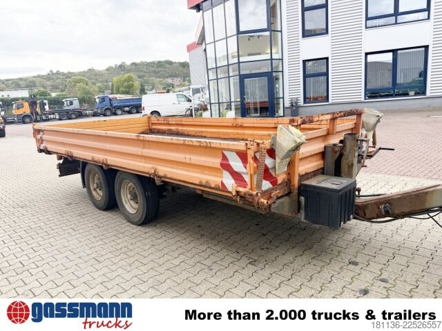 Trailer dump tiga arah Müller-Mitteltal KA-TA-T 10,5
