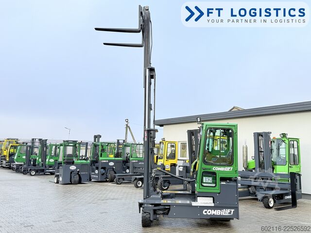 Empilhadeira multidirecional Combilift C4500 DIESEL TRIPLEX 4900 FREE LIFT