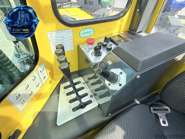  Combilift C3000 GAS TRIPLEX 6400 ONLY 953H CABIN