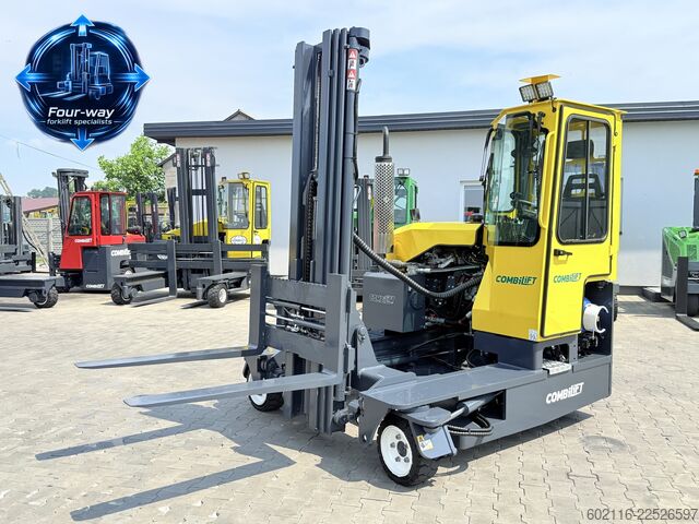  Combilift C3000 GAS TRIPLEX 6400 ONLY 953H CABIN