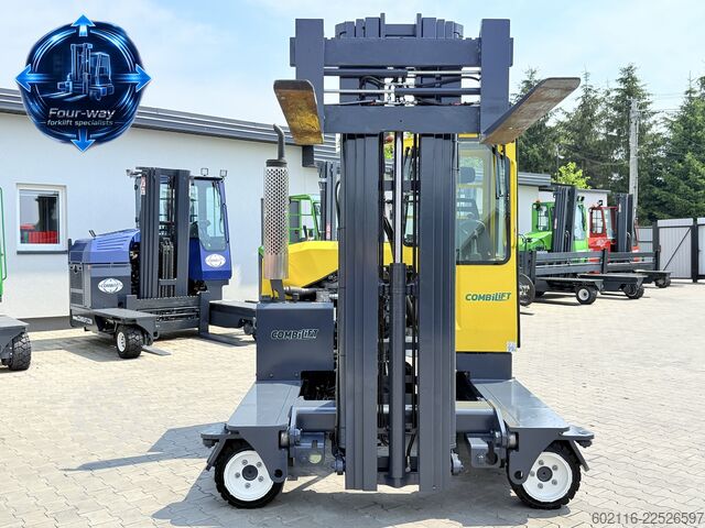  Combilift C3000 GAS TRIPLEX 6400 ONLY 953H CABIN