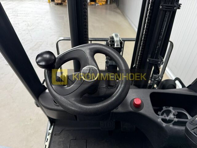 Empilhador Linde E 12
