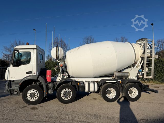 משאית מערבל בטון Mercedes-Benz AROCS 3241