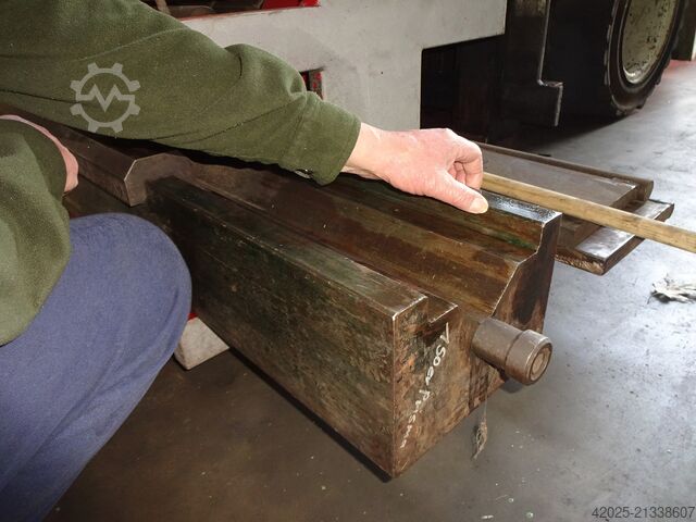 Matrizes - ferramenta inferior Unterwerkzeug 260 x 190 mm 