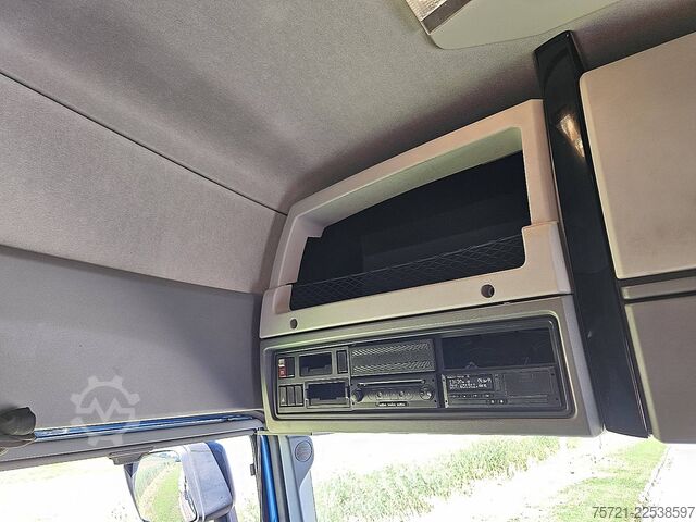  RENAULT T 440 ADR