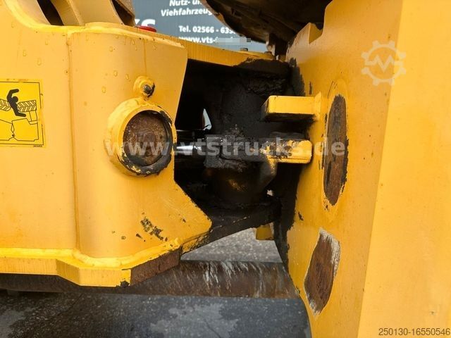 Utovarivač na kotačima VOLVO L40 TP 4x4 Schaufel + Gabel