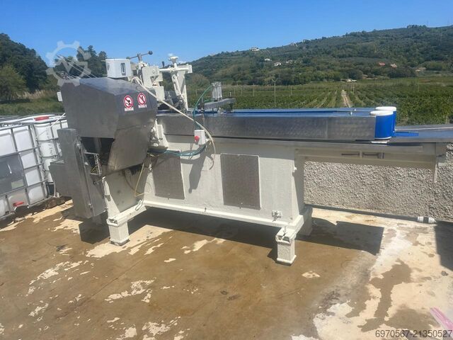 Makineri mbushëse tune - makinë paketimi dhe mbushjeje  