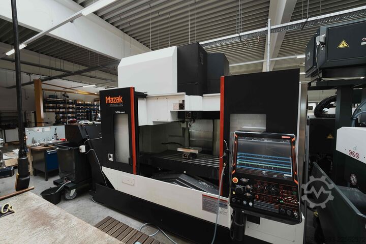 Centro de mecanizado vertical Mazak VCN 530 C SmoothG