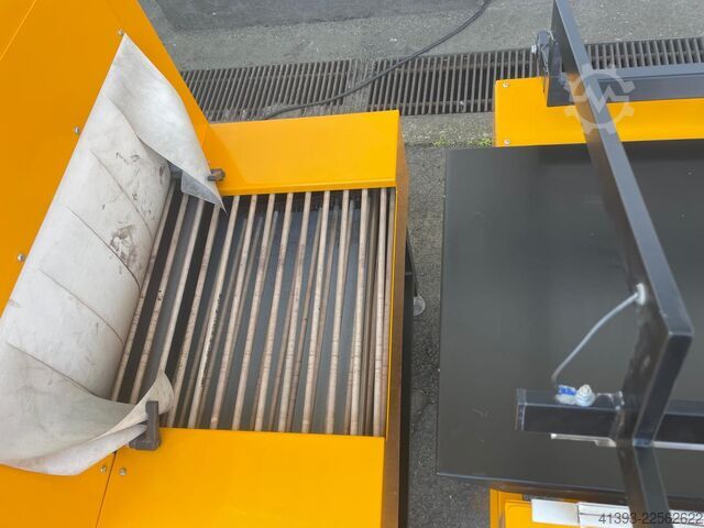 Kampinis suvirintojas + susitraukimo tunelis AVC Sealing Solutions HS500 + KT1000