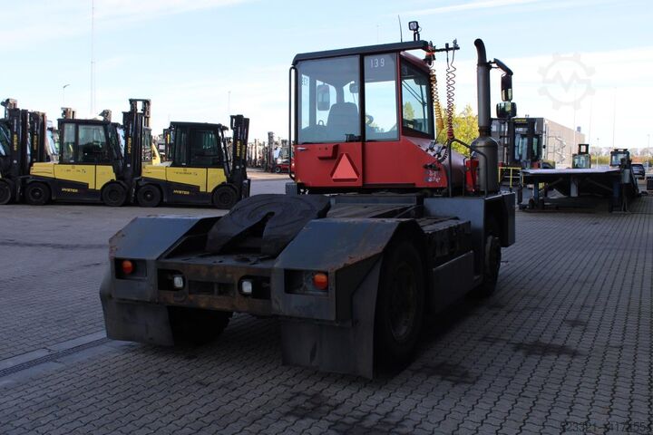 Flugstöð dráttarvél Kalmar TT618I