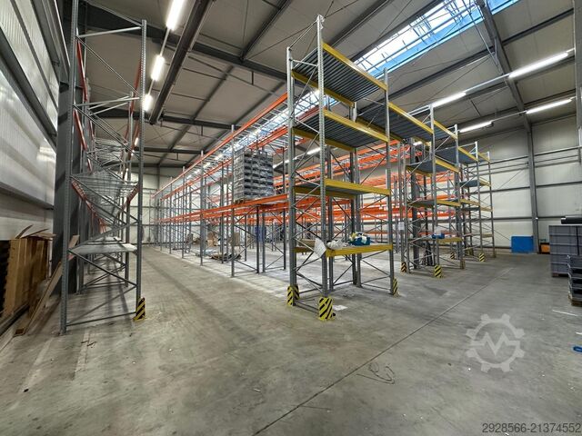 উচ্চ-বেঞ্চ গুদাম Regatix 