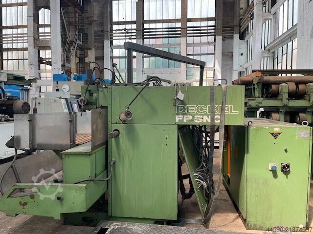 фрезова машина DECKEL FP5NC Dialog 4