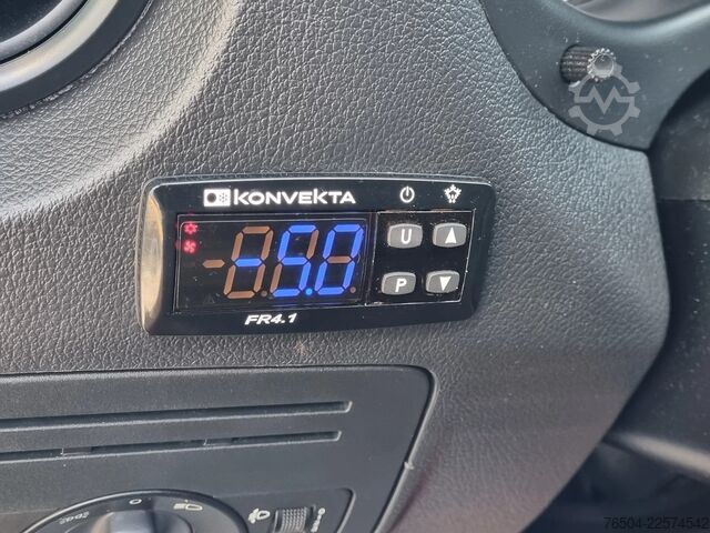Kyldelastbil Mercedes-Benz Vito 114 CDI Koelwagen Konvekta -5' C ST 230V E...