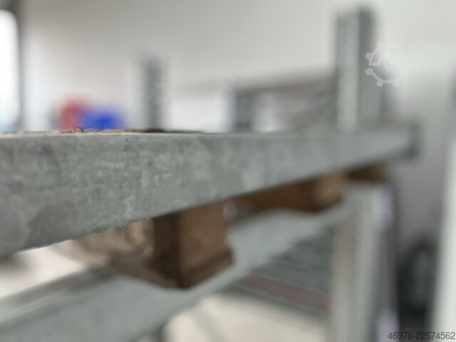 Field width: 2700 mm / Profile: 50x50x2 mm Durchschubsicherung für Palettenregale Rechteckrohr Stahl Stahlrohre Regal
