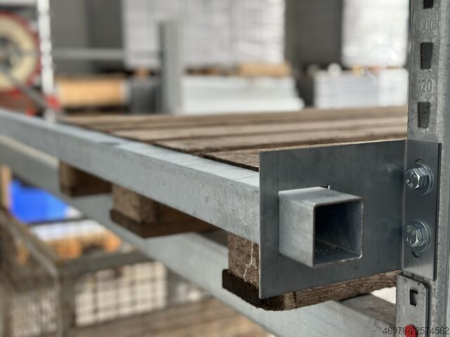 Field width: 2700 mm / Profile: 50x50x2 mm Durchschubsicherung für Palettenregale Rechteckrohr Stahl Stahlrohre Regal