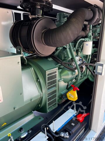 비상 발전기 Newpower 60kW 72kVA Stromaggregat NWK80 Notstromaggregat Schallschutz Neu
