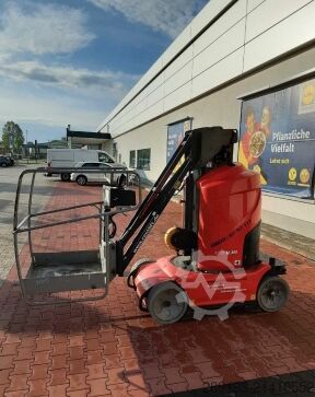 Platformë ajrore teleskopike Manitou 100 VJR Teleskopmastbühne Elektro 9,85 m