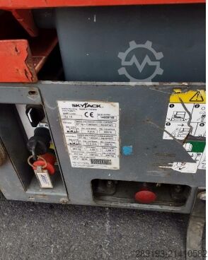 Vertikali stiebo platforma Skyjack SJ 12 Elektro 5,65 m