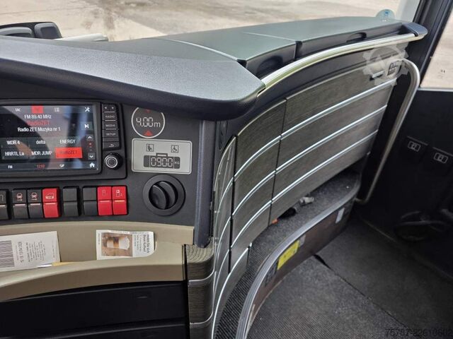 Dubbeldäckare NEOPLAN Skyliner,81+1+1,Hochdruckkühler neu  ZF Intarder