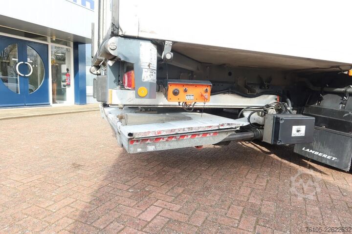 Refrigerated/freezer transport DAF CF 320 Bak + Dhollandia 2000kg klep, Carrier Si...