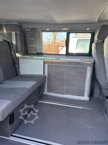 Bobil Volkswagen California Coast 2022 | Cambio automatico | Tetto a soffietto