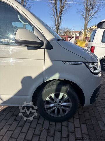 Bobil Volkswagen California Coast 2022 | Cambio automatico | Tetto a soffietto