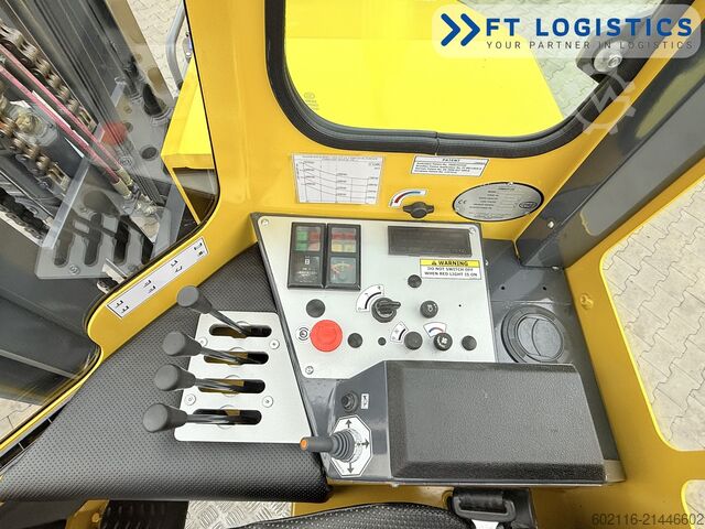 štvorcestný vysokozdvižný vozík Combilift C4000 GAS DUPLEX 4600 FORK POSITIONER