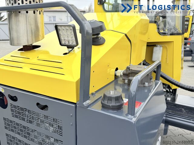 štvorcestný vysokozdvižný vozík Combilift C4000 GAS DUPLEX 4600 FORK POSITIONER