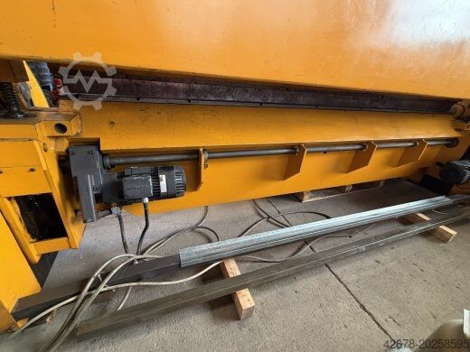 Поворотно-гибочный станок RAS 67.30