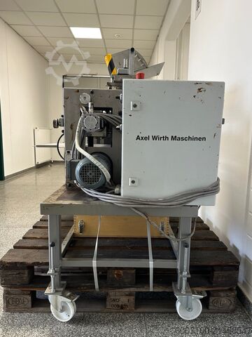 Walzenauftrag-von-fluessigen-medien-oel-1 Axel Wirth Maschinen DWO450