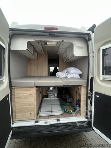 キャラバン/キャンピングカー 2024 Fiat Ducato Weinsberg Carabus | Manuale | Tetto a Soffietto