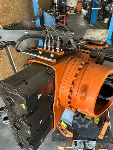 Robô industrial KUKA KR 150