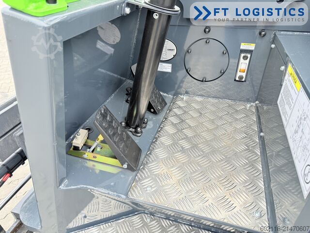 四向叉车 Combilift CB3000 DIESEL TRIPLEX 5550 SIDE SHIFT