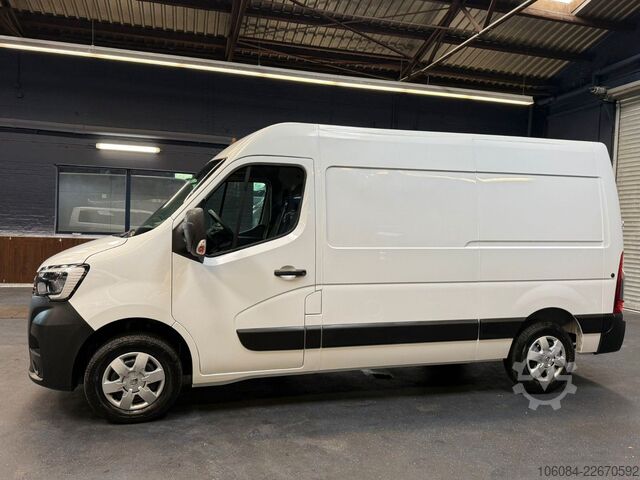 Panel van RENAULT Master Kasten L2H2 Klima Tempomat R-CAM AHK 2,5T