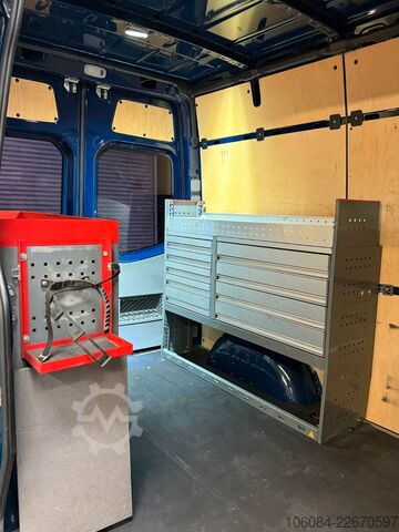 รถตู้หลังคาสูง MERCEDES-BENZ Sprinter 319 3,0l L1-H2 Autom. AC STHZ AHK 3,5T