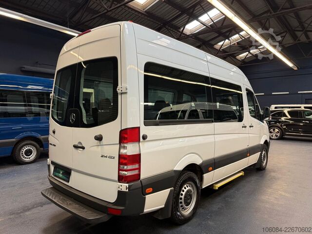 Minibus MERCEDES-BENZ Sprinter Kombi L2-H2 9 Sitze Klima Standh 1.Hand