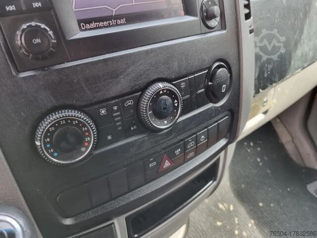 Tvöfaldur leigubíll Mercedes-Benz Sprinter 513 CDI/ Doka / Multicab / Aut/ Navi/ ...