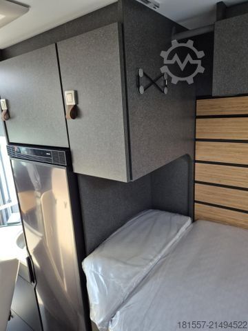 Halvintegreret autocamper HYMER/ERIBA ML-T 580 190 PS / AHK abnehmbar / Allrad / 4,1 t