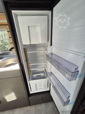Halvintegreret autocamper HYMER/ERIBA ML-T 580 190 PS / AHK abnehmbar / Allrad / 4,1 t