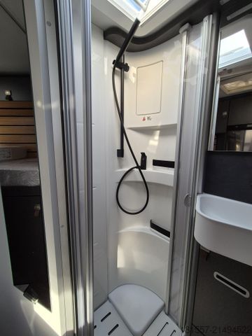 Halvintegreret autocamper HYMER/ERIBA ML-T 580 190 PS / AHK abnehmbar / Allrad / 4,1 t