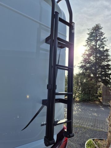 Halvintegreret autocamper HYMER/ERIBA ML-T 580 190 PS / AHK abnehmbar / Allrad / 4,1 t