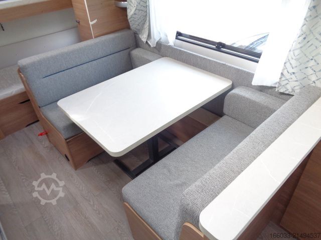 Rulotă HOBBY de luxe 560 KMFe *Markise*Vorzelt*