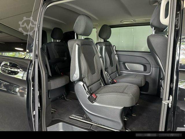 Minibus MERCEDES-BENZ V 220d 4MATIC STYLE DISTRONIC+MULTIBEAM+AHK+NAVI