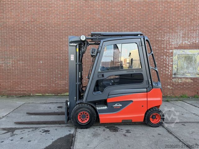 Carretilla eléctrica de 4 ruedas Linde E25-01