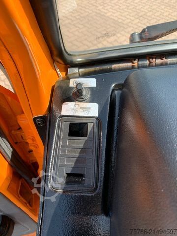 Annan VOLKSWAGEN T3 Doka Pritsche Syncro 4x4/ AHK / 5 Sitze